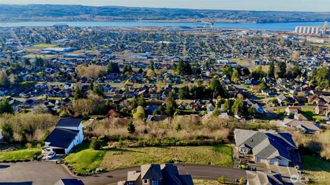 Photo of 1154 Grays Pointe Lane, Aberdeen, WA 98520 (MLS # 2503425)