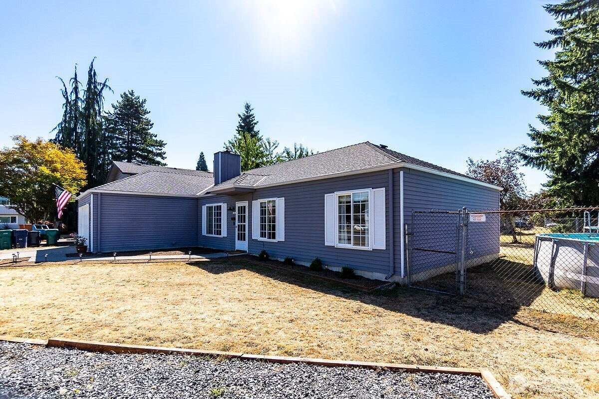 5310 85th Place NE