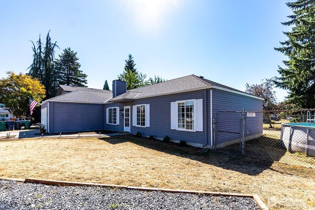 Photo of 5310 85th Place NE, Marysville, WA 98270 (MLS # 2420469)