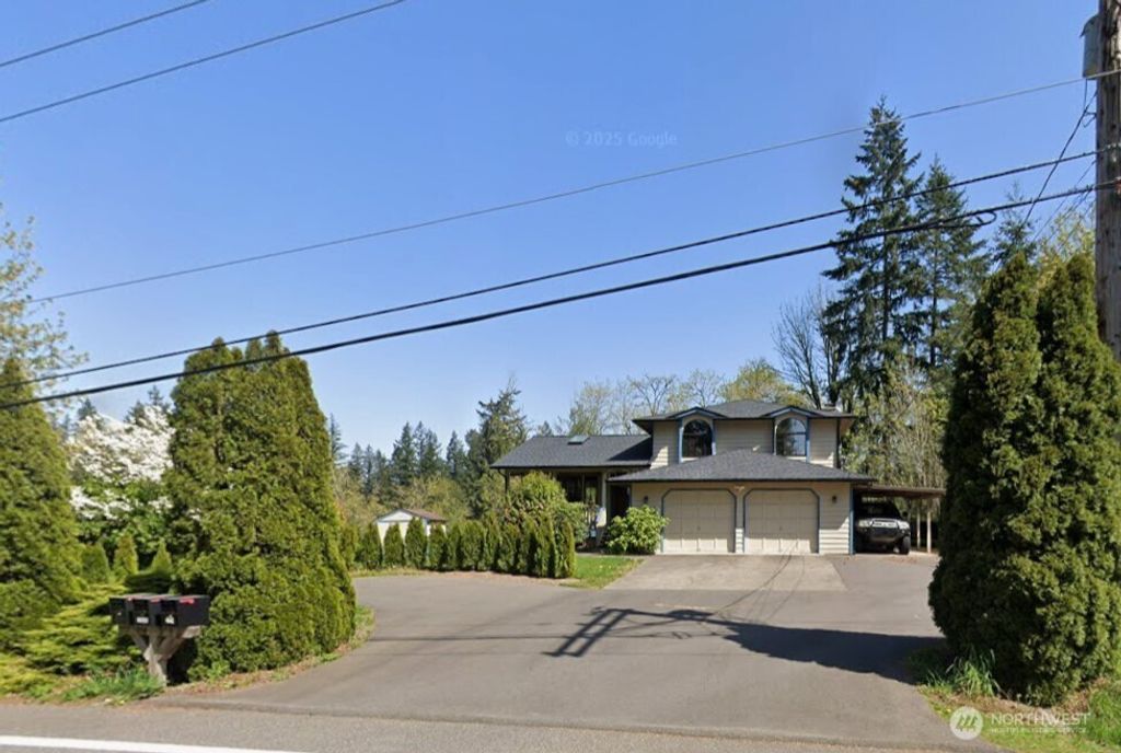 Photo of 25840 220th Avenue SE, Maple Valley, WA 98038 (MLS # 2522868)