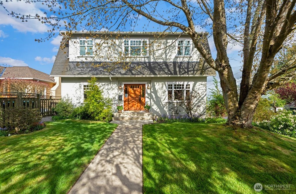 Photo of 4060 39th Avenue SW, Seattle, WA 98116 (MLS # 2510245)