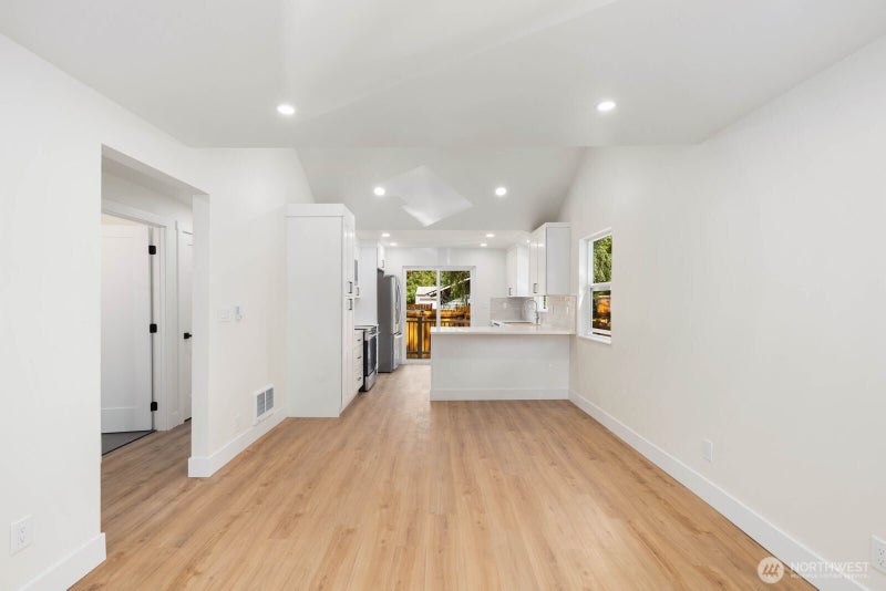 1710 SW 106th Street