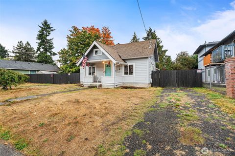 Photo of 1234 W Main Street, Centralia, WA 98531 (MLS # 2439146)