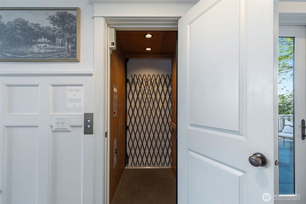 Photo of 1219 23rd Avenue E, Seattle, WA 98112 (MLS # 2508559)