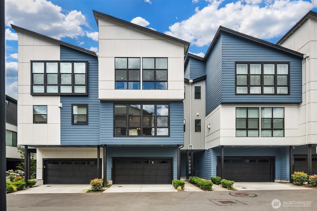 Photo of 21708 24th Avenue SE #B, Bothell, WA 98021 (MLS # 2553521)