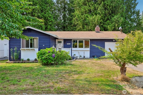 Photo of 20414 54th Avenue W, Lynnwood, WA 98036 (MLS # 2562860)