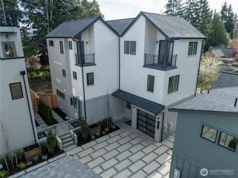 Photo of 13542 39th Avenue NE #A, Seattle, WA 98125 (MLS # 2385137)