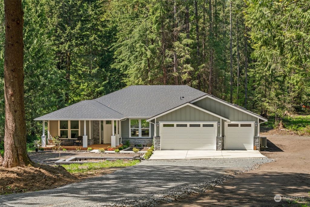 Photo of 10628 Bollenbaugh Hill Road, Monroe, WA 98272 (MLS # 2064172)