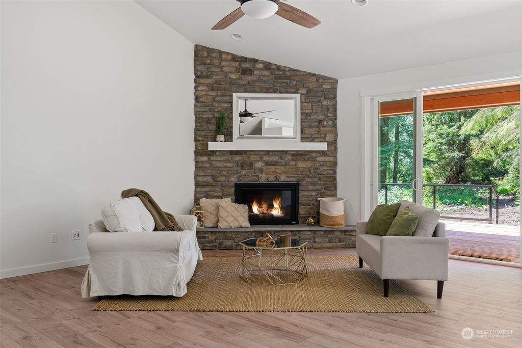 Photo of 10628 Bollenbaugh Hill Road, Monroe, WA 98272 (MLS # 2064172)
