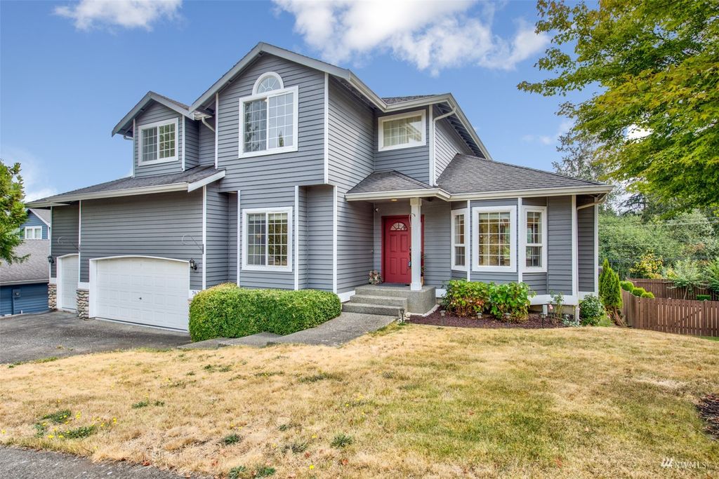Photo of 7621 82nd Avenue NE, Marysville, WA 98270 (MLS # 1994599)