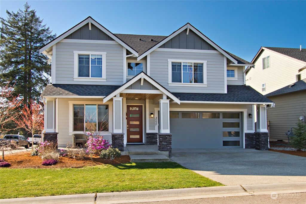 Photo of 26427 134th Place SE Pl, Kent, WA 98042 (MLS # 2213138)