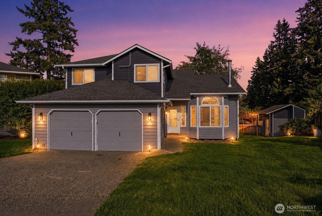 Photo of 5404 158th Place SW, Edmonds, WA 98026 (MLS # 2455581)