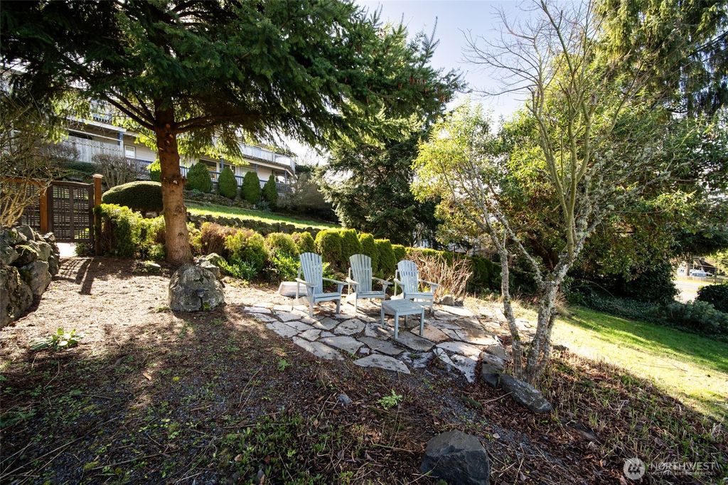 listing image 9361477993152860221