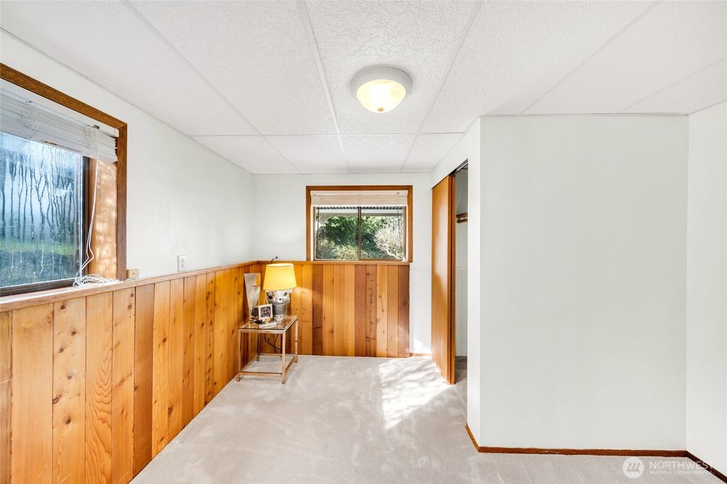 listing image 9368576886052816697