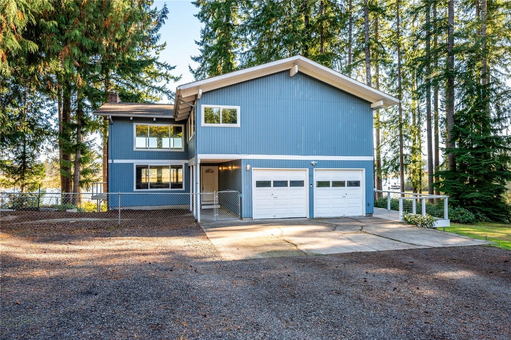 Photo of 500 Kerr Road, Silverlake, WA 98645 (MLS # 2596528)