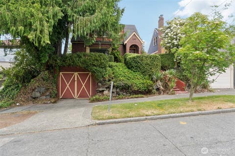 Photo of 150 NW 84th Street, Seattle, WA 98117 (MLS # 2502006)