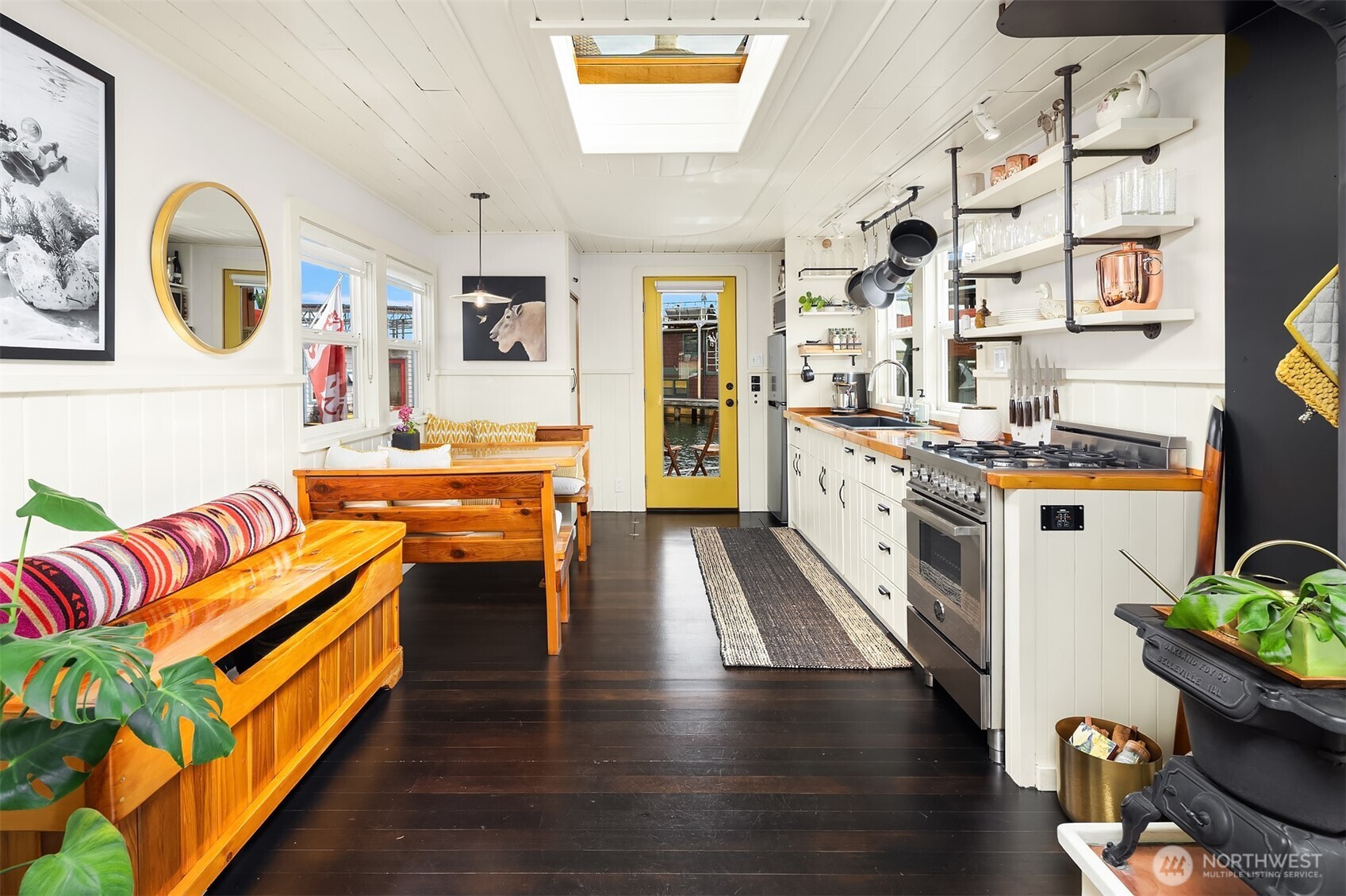 2401 N Northlake Way F-5