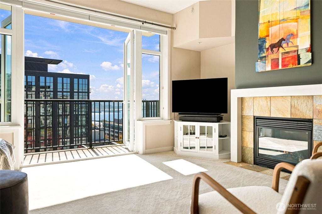 Photo of 2607 Western Avenue #1002, Seattle, WA 98121 (MLS # 2591475)