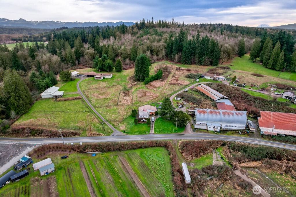 Photo of 8718 NE Ames Lake-Carnation Rd Rd, Carnation, WA 98014 (MLS # 2477736)