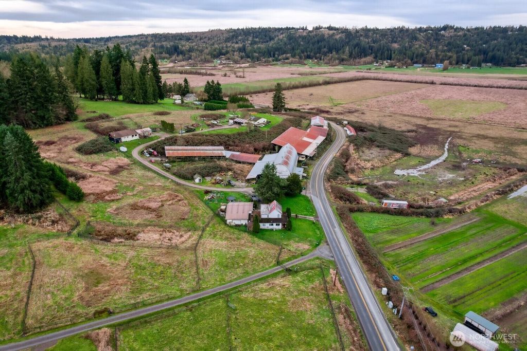 Photo of 8718 NE Ames Lake-Carnation Rd Rd, Carnation, WA 98014 (MLS # 2477736)