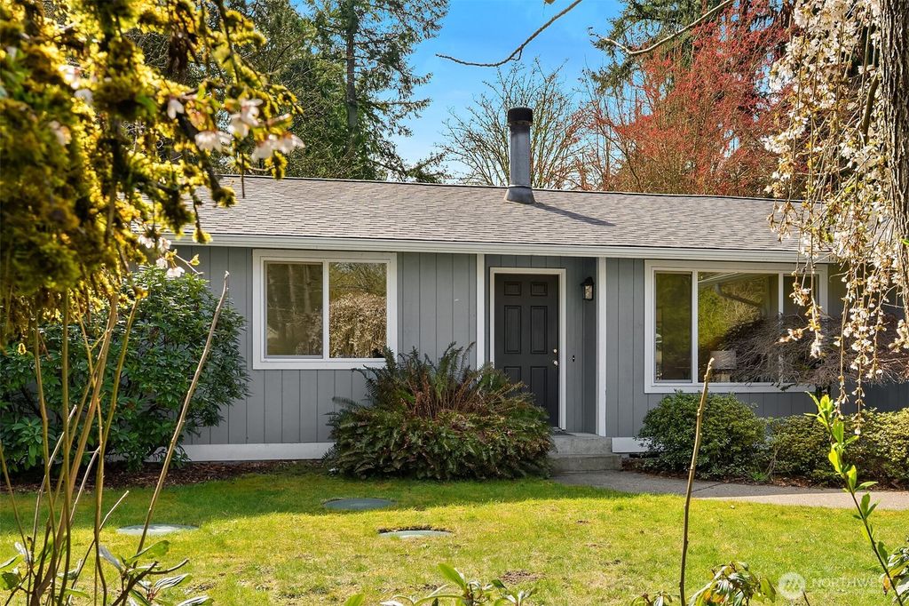 Photo of 15315 SE 142nd Street, Renton, WA 98059 (MLS # 2497387)