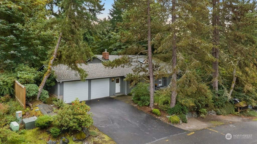 Photo of 19405 SE 21st Street, Sammamish, WA 98075 (MLS # 2299513)