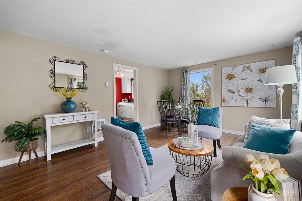 Photo of 357 Bronson Way NE, Renton, WA 98056 (MLS # 2058684)