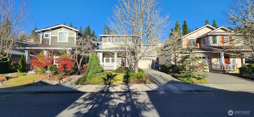 Photo of 24202 SE 21st Street, Sammamish, WA 98075 (MLS # 2458328)