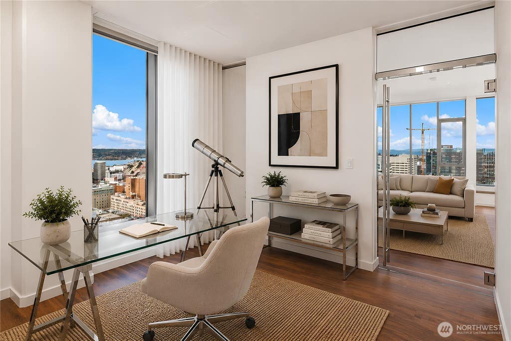 Photo of 800 Columbia Street #3605, Seattle, WA 98104 (MLS # 2570293)