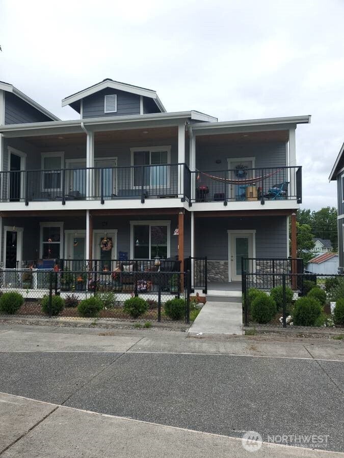 Photo of 2002 2008 Cherry Street, Ferndale, WA 98248 (MLS # 2572813)