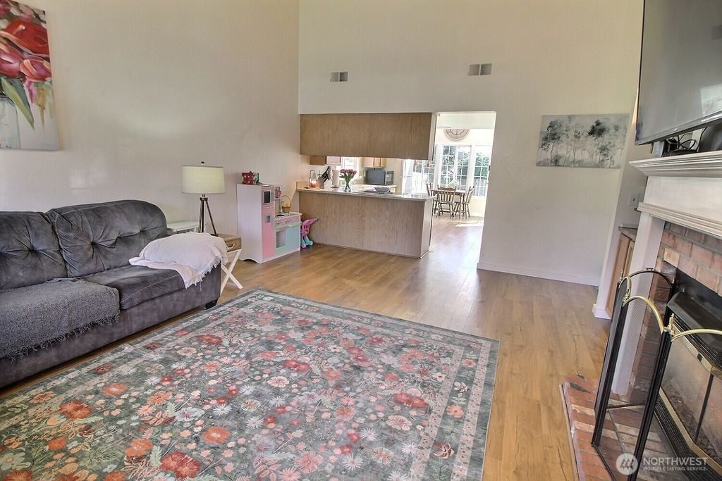 Photo of 27720 128th Place SE, Kent, WA 98030 (MLS # 2499378)