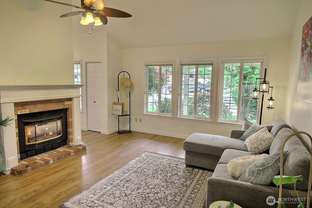 Photo of 27720 128th Place SE, Kent, WA 98030 (MLS # 2499378)