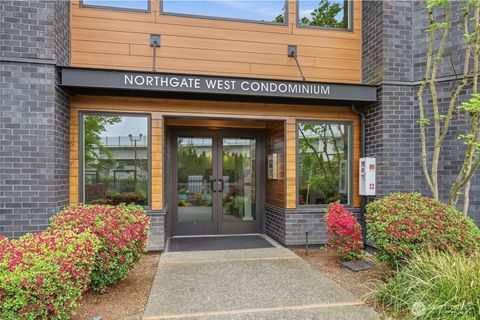 Photo of 11300 1st Avenue NE #322, Seattle, WA 98125 (MLS # 2523874)