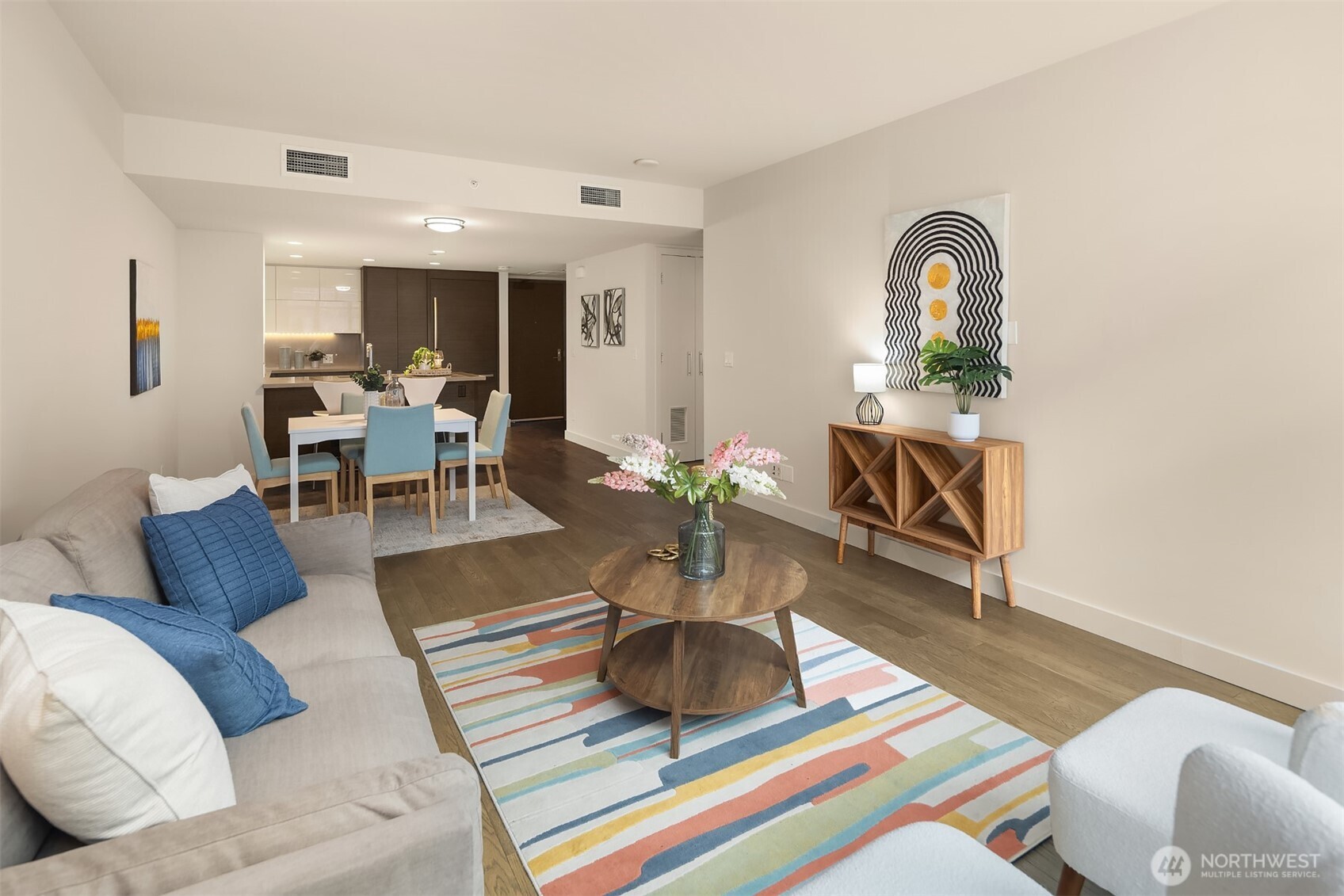 588 Bell Street 214S