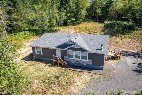 270 Autumn Hills Road Kelso WA 98626