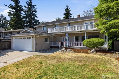 Photo of 10610 SE 325th Place, Auburn, WA 98092 (MLS # 2554972)