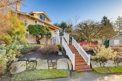 Photo of 6316 Woodlawn Avenue N, Seattle, WA 98103 (MLS # 2501552)