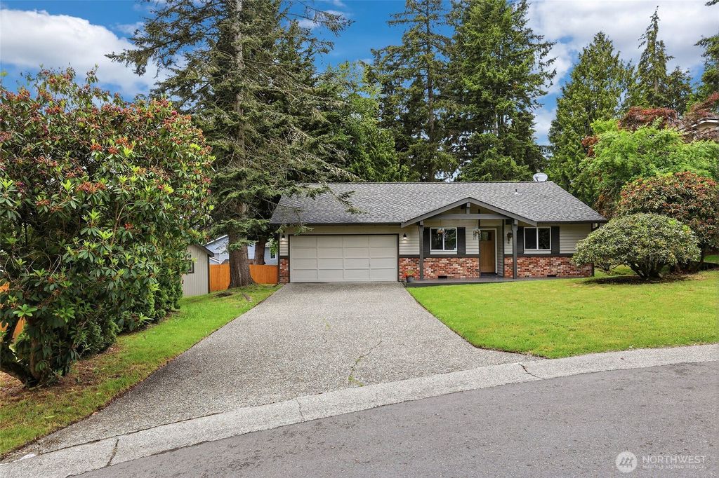Photo of 22336 122nd Avenue SE, Kent, WA 98031 (MLS # 2530037)