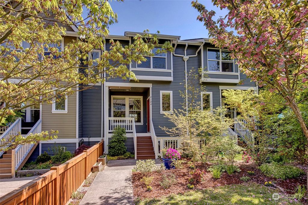 Photo of 4124 29th Avenue S, Seattle, WA 98108 (MLS # 2068090)