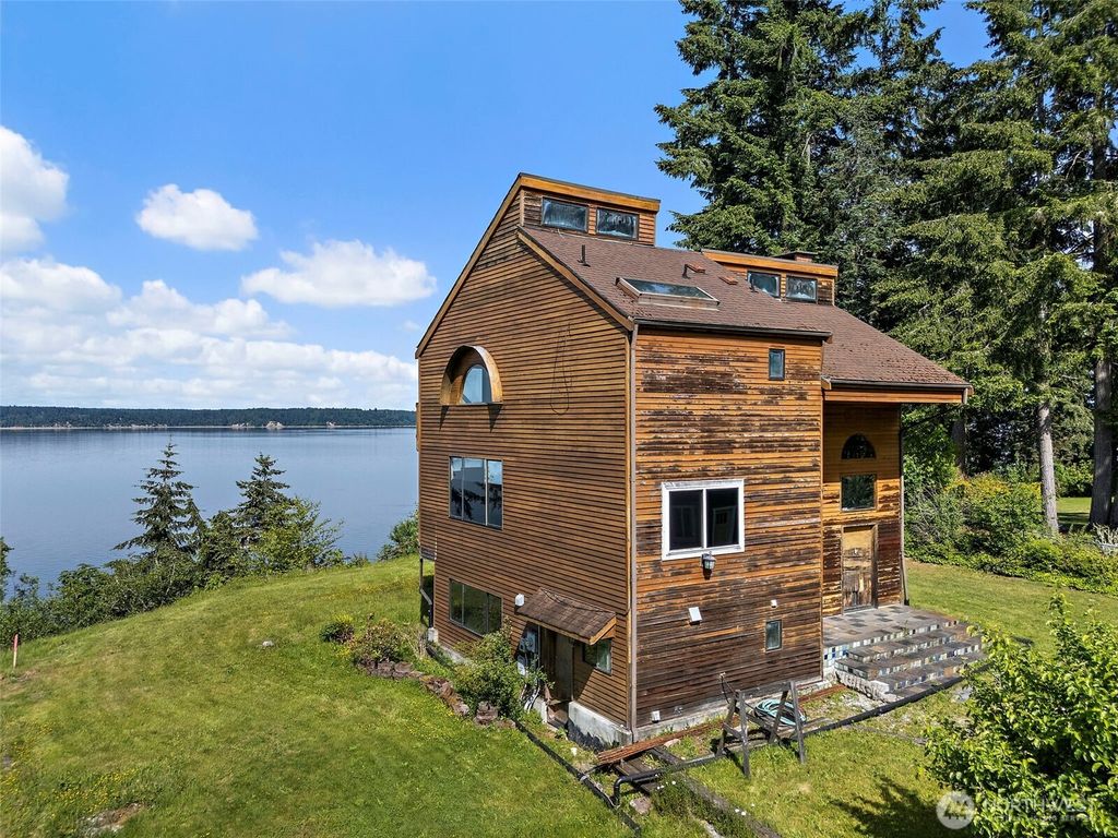 Photo of 7544 Sandy Point Beach Road NE, Olympia, WA 98516 (MLS # 2533967)