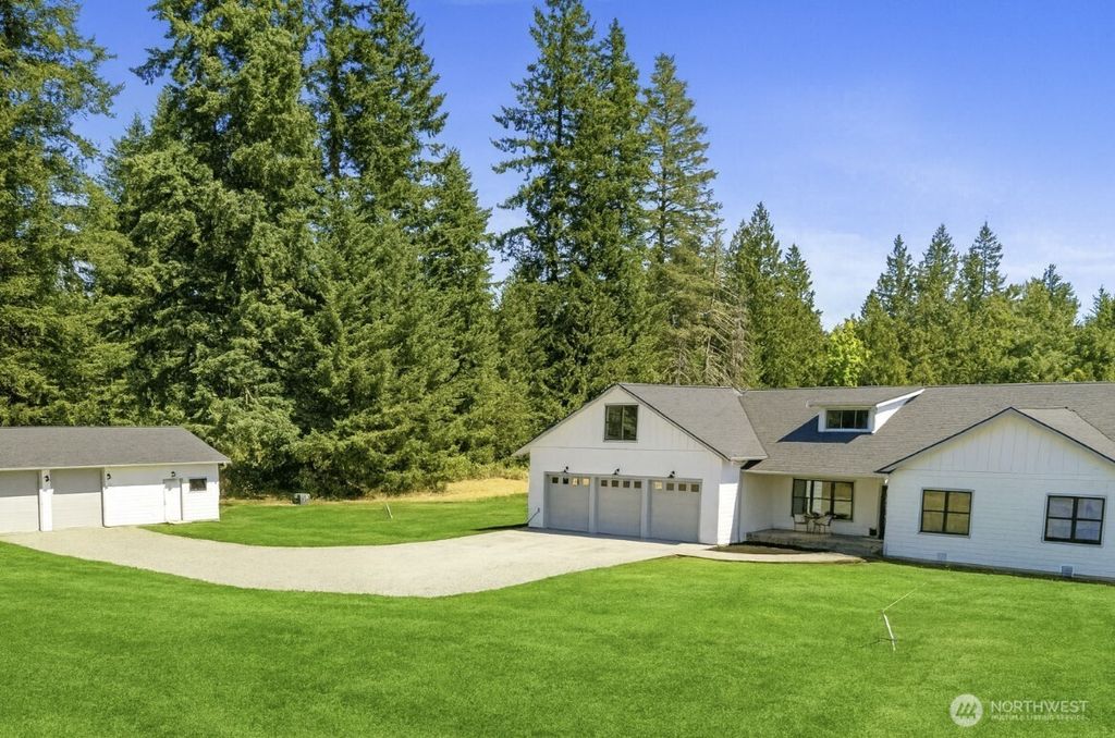 Photo of 27529 35th Avenue NE, Arlington, WA 98223 (MLS # 2420798)