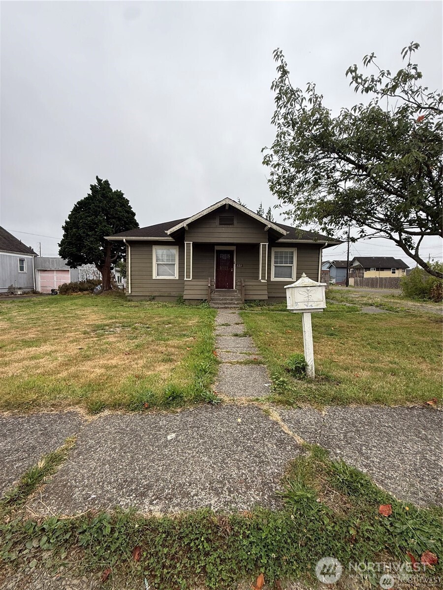 521 W King Street