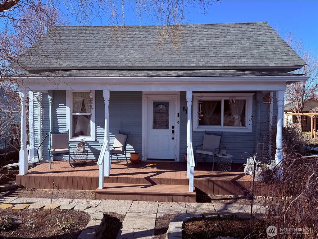 Photo of 514 S Division Street, Odessa, WA 99159 (MLS # 2483400)