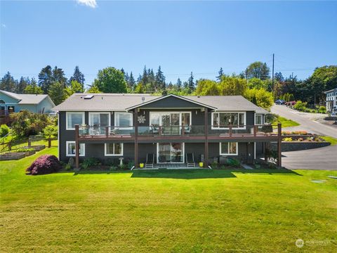 A home in Camano Island