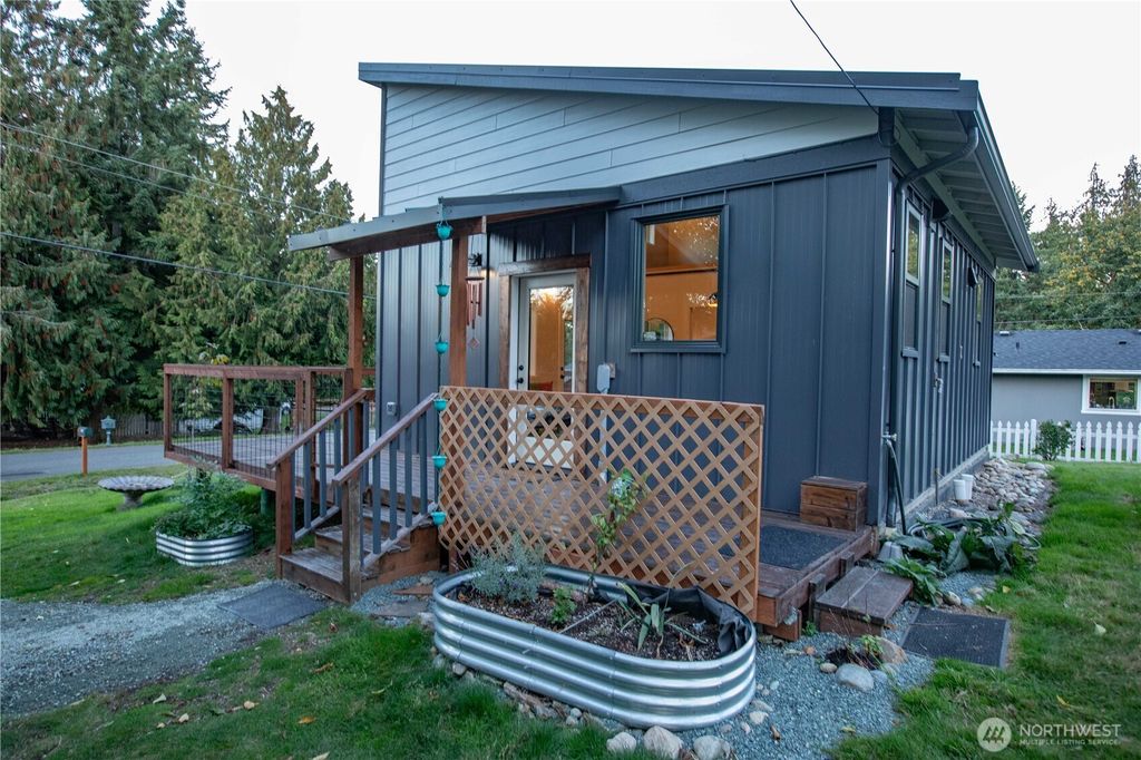 Photo of 4318 Douglas Street, Langley, WA 98260 (MLS # 2436080)