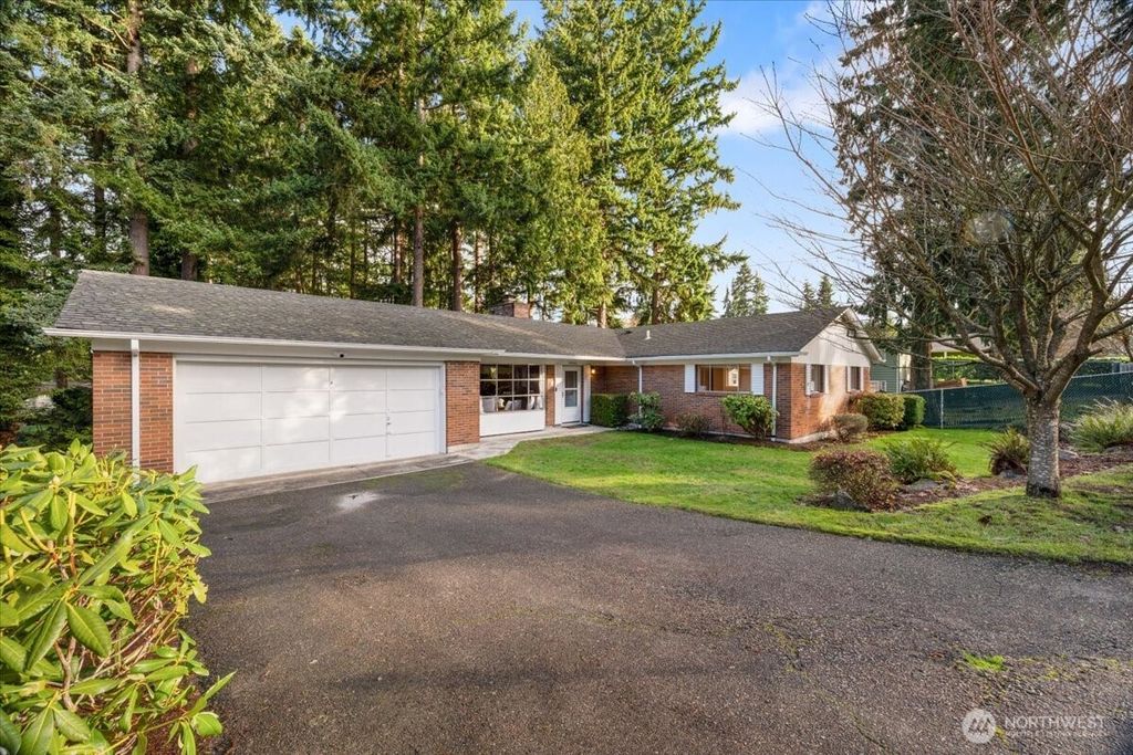 Photo of 29640 11th Place S, Federal Way, WA 98003 (MLS # 2463196)