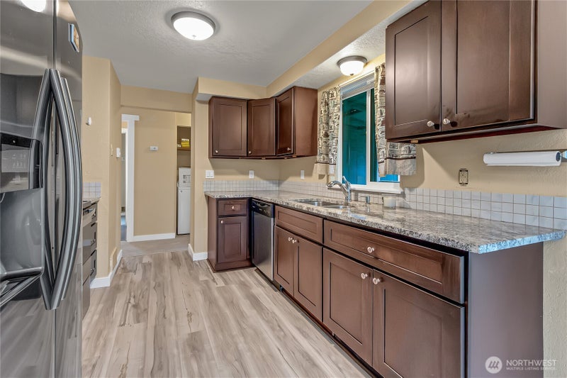 9310 Pinedrop Drive SE