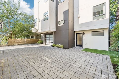 1612 N 46th Street Seattle WA 98103