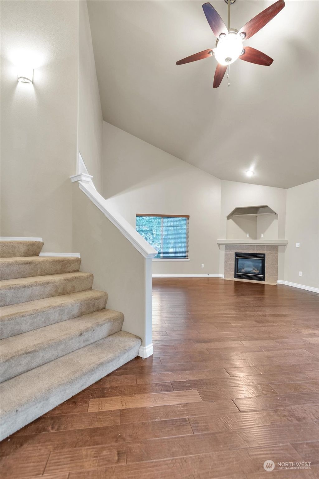 Photo of 26828 233rd Court SE, Maple Valley, WA 98038 (MLS # 2184476)