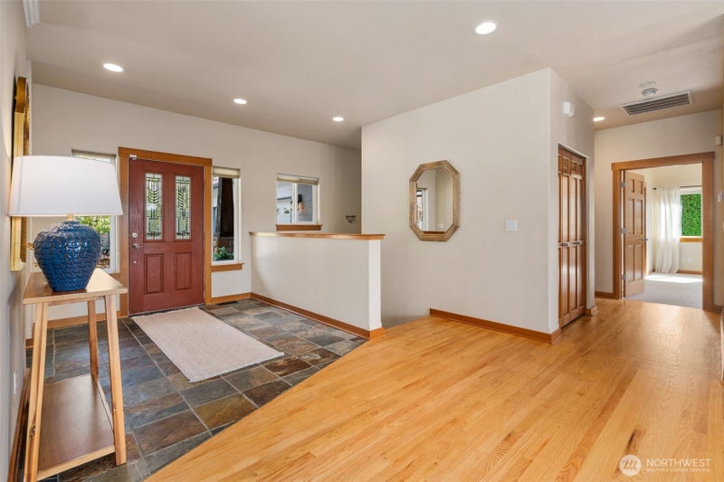 1987 NW Rampart Ridge Court